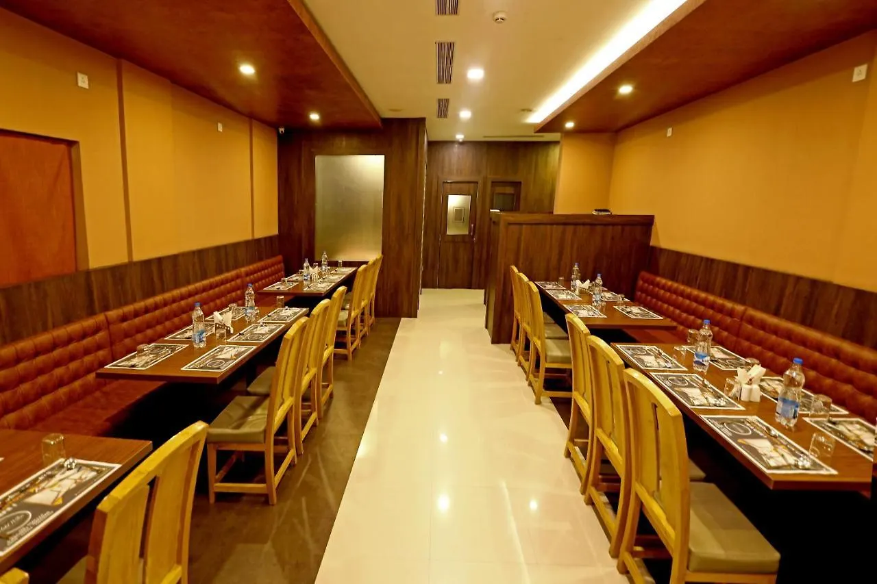 ****  Hotel Wilton Sultan Bathery India