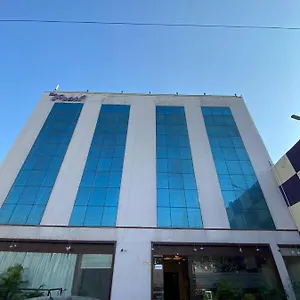 *** Hotel The Pearl India