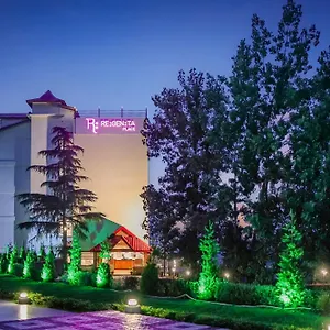 **** Hotel Regenta Mars Valley View Shoghi India