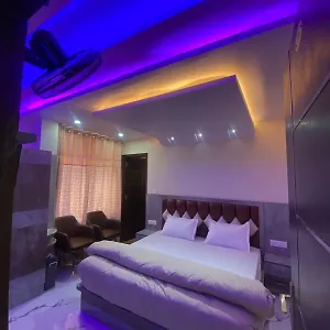 *** Hotel Harmony Heights India